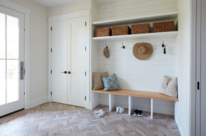 Modern Farmhouse Mudroom Oakville